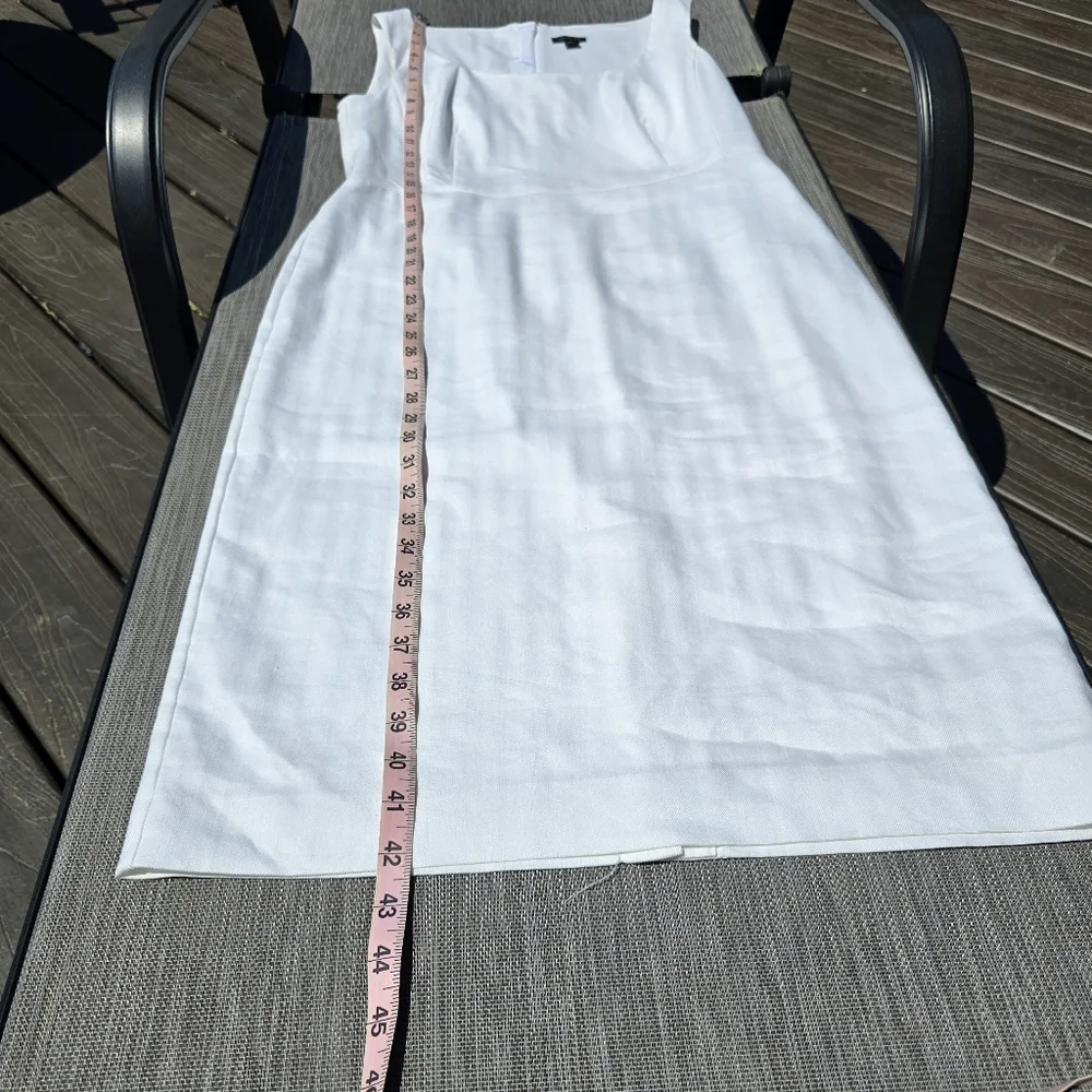 Ann Taylor White Herringbone Linen Sheath Dress - Picture 7 of 10